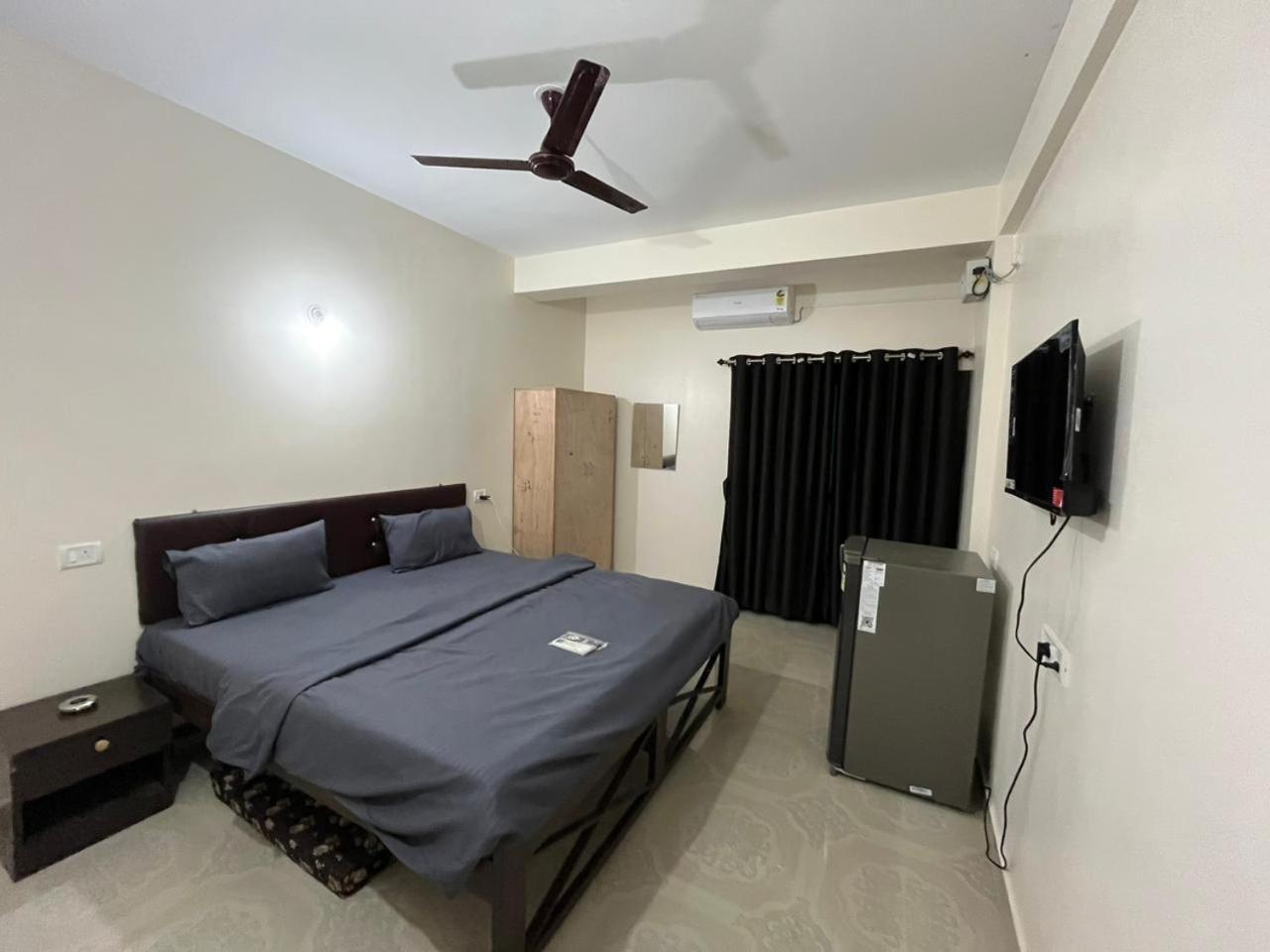 Hotel Saffron Baga Buitenkant foto