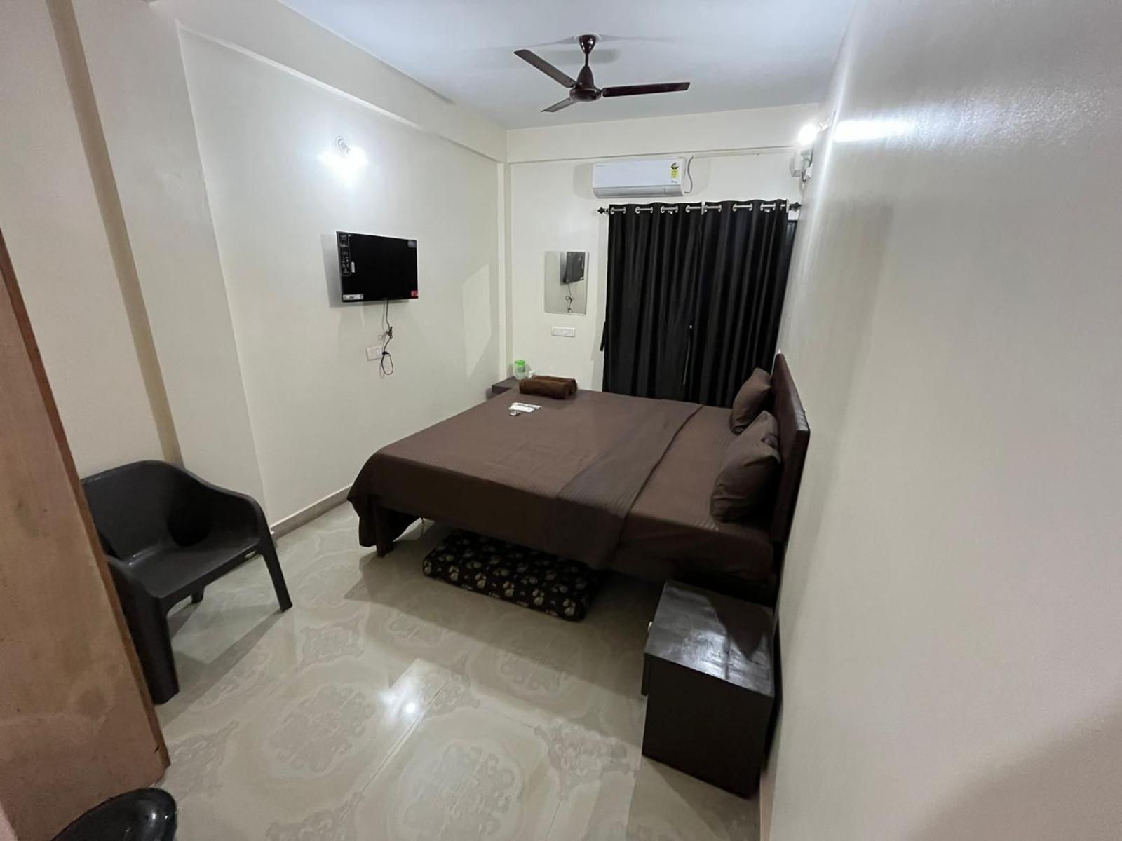 Hotel Saffron Baga Buitenkant foto